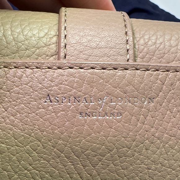 Aspinal of London Medium Lottie Leather Shoulder Bag - Picture 6 of 14